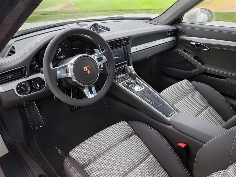 Porsche 911 edición 50 aniversario