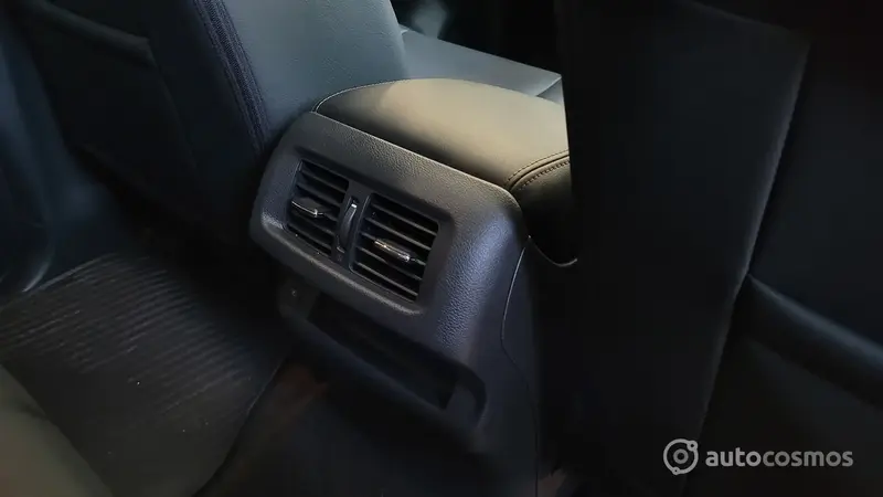 Test Drive Nissan frontier 2022 Platinum