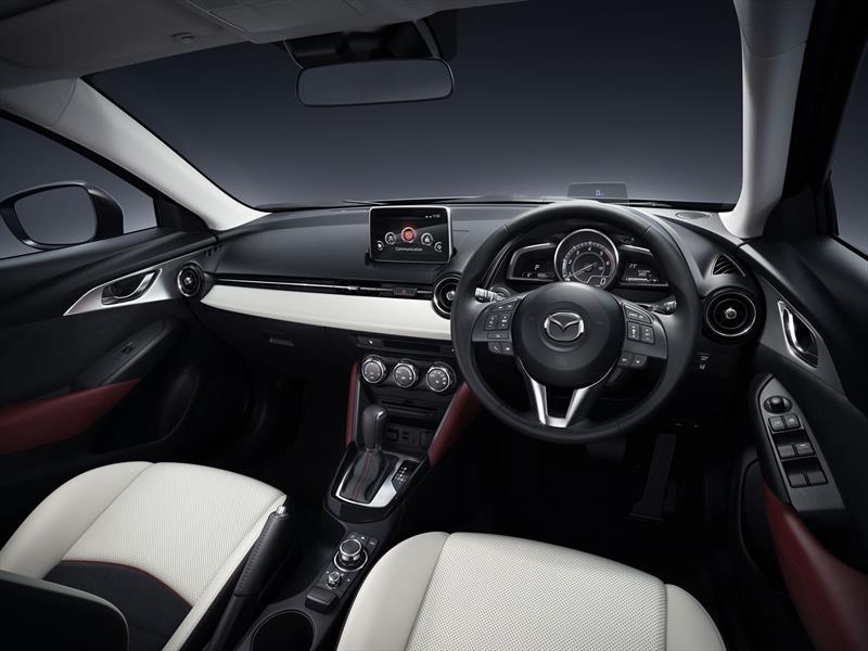 Mazda CX-3 2016 se presenta