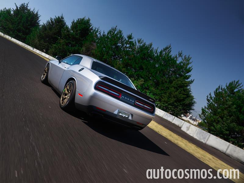 Dodge Challenger SRT Hellcat