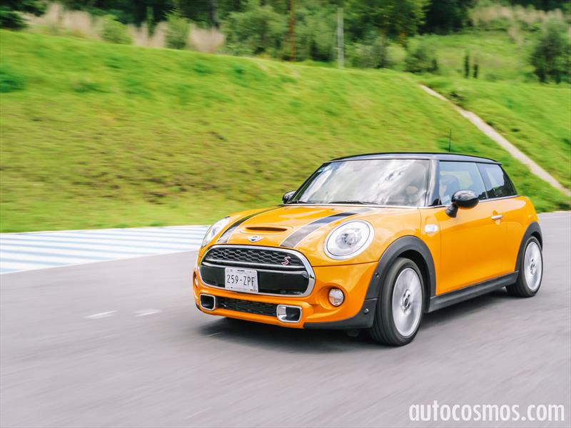 MINI Cooper S 2015