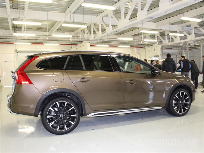 Volvo S60 y V60 Cross Country 2016 llegan a México