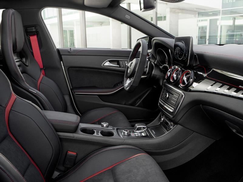 El Mercedes-Benz CLA se renueva