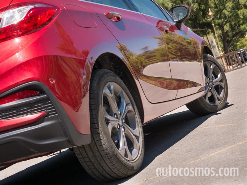Chevrolet Cruze Hatchback a prueba