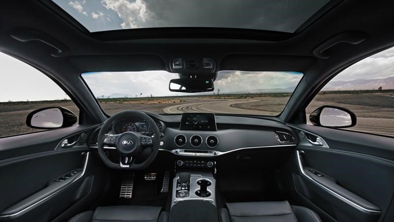 KIA Stinger GTS