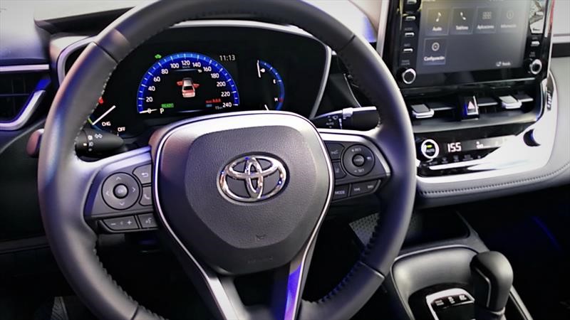 Lanzamiento Toyota Corolla Híbrido en Colombia