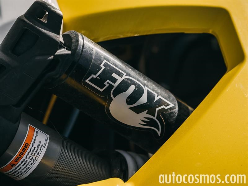 Ford Lobo Raptor 2017 y Yamaha YXZ 1000 R
