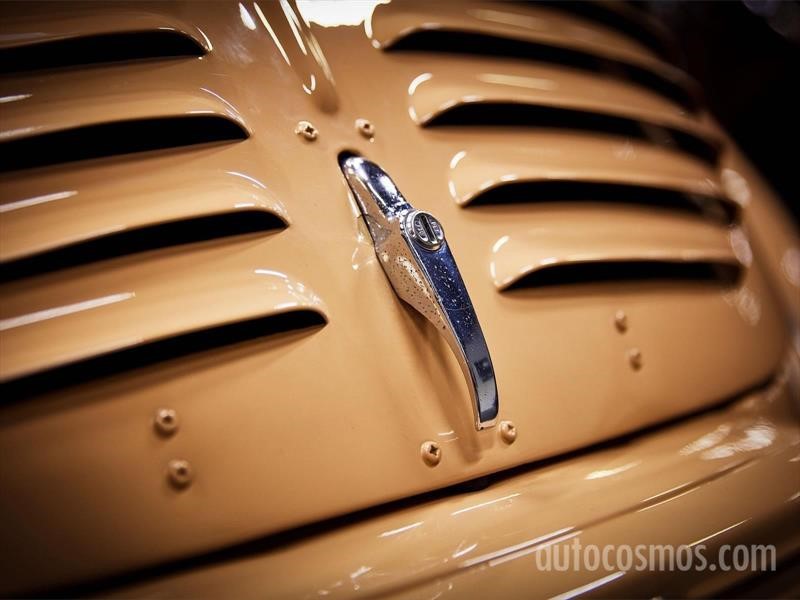 120 años, visita a Renault Classic