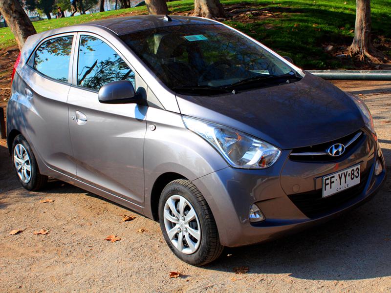 Hyundai EON 0,8L GLS Prueba de manejo