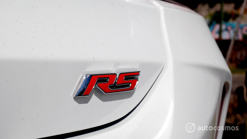 Test Chevrolet Onix RS 1.0T manual