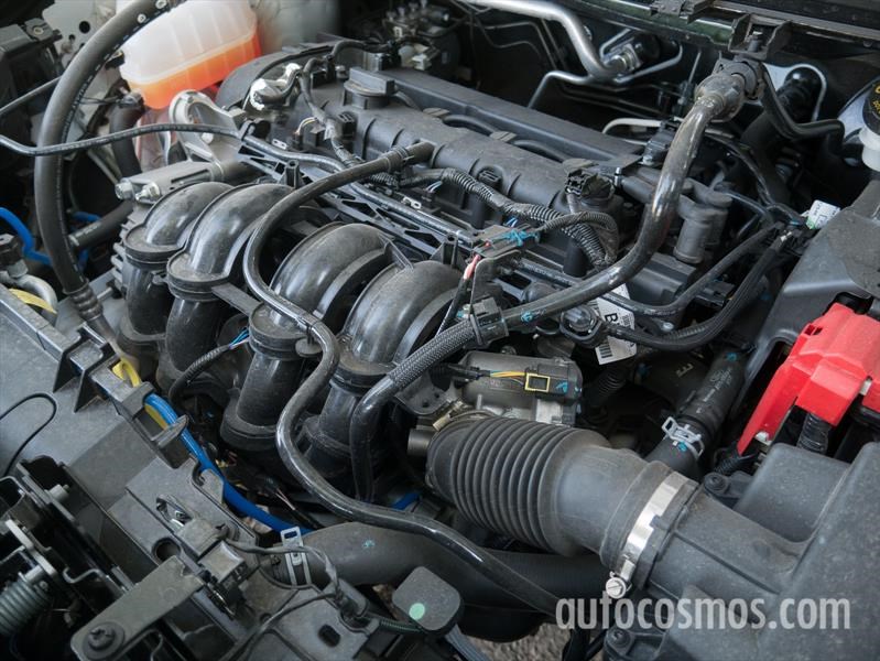 Ford Ka+ (sedán) a prueba