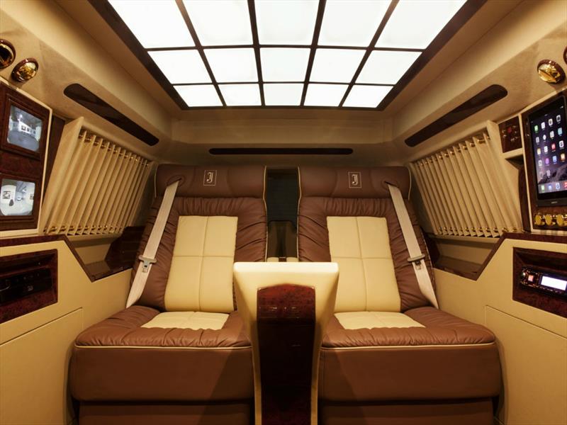 Concept One Curve, Cadillac Escalade 2015