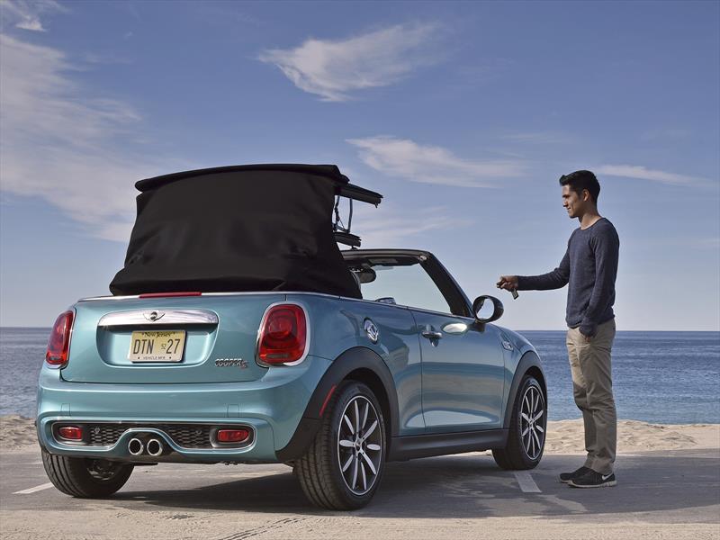 MINI Convertible 2017