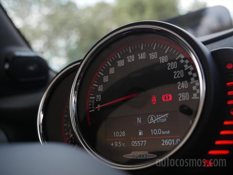 MINI John Cooper Works Convertible 2017