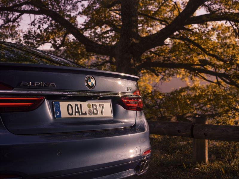 BMW Alpina B7 xDrive 2017