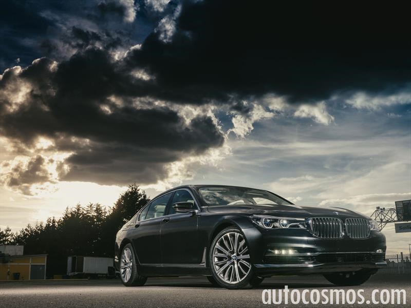 BMW Serie 7 G11 - Sexta generación (2015-presente)