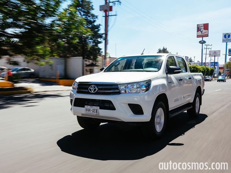 Toyota Hilux 2016