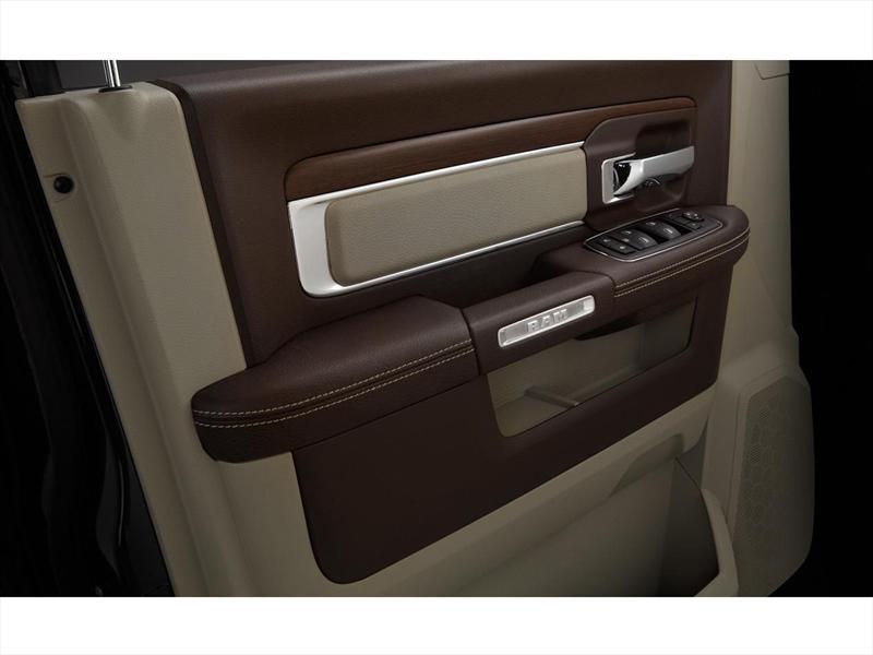 Mejores interiores 2013: Ram 1500 Laramie Longhorn