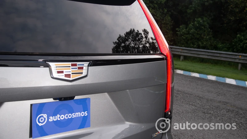 Cadillac Escalade-V 2023 a prueba
