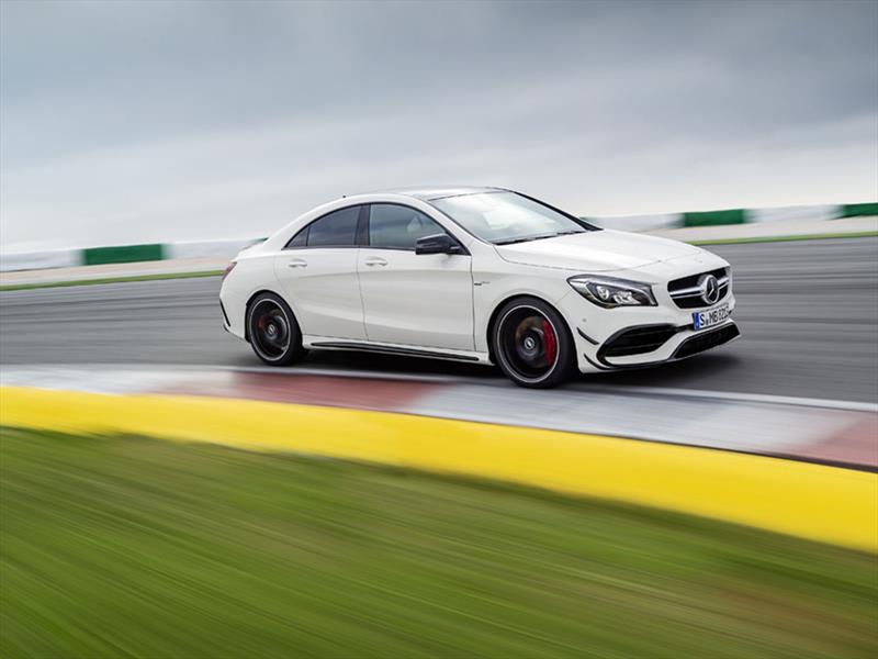 El Mercedes-Benz CLA se renueva