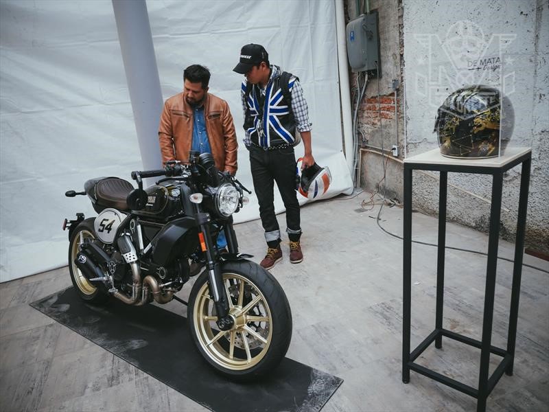Vintage Moto Art 2018