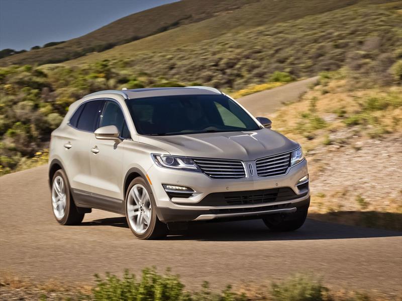 Lincoln MKC 2015