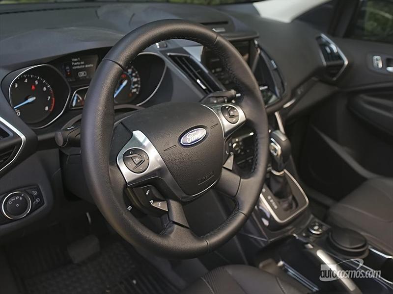 Ford Escape 2013 a prueba