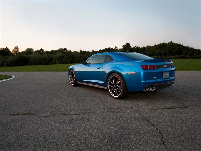 Chevrolet Camaro Hot Wheels Edition 2013