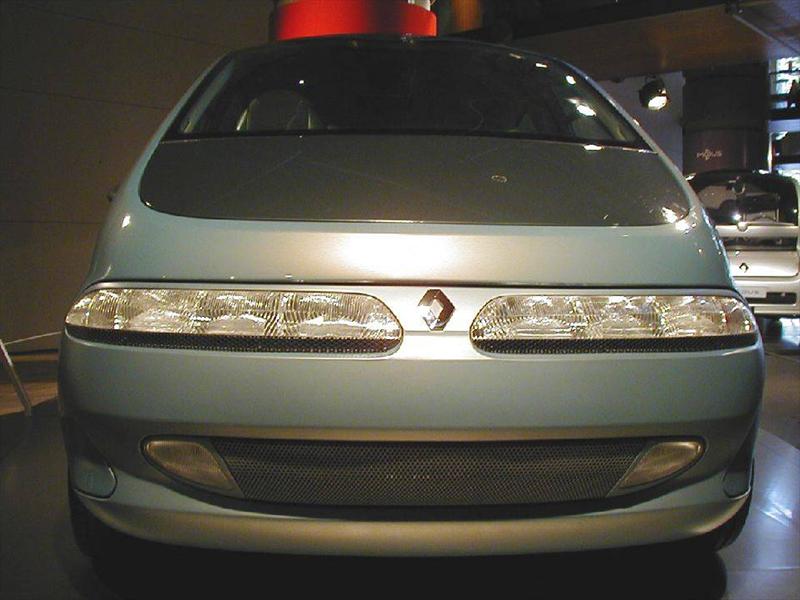 Retro Concepts: Renault Scénic Concept