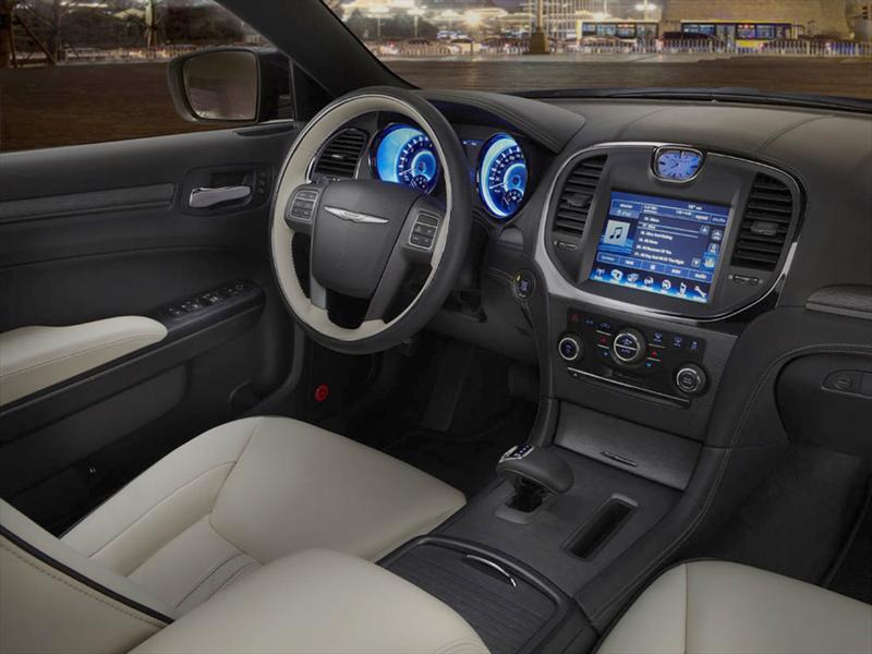 Chrysler 300 Ruyi Design Concept Beijing 2012