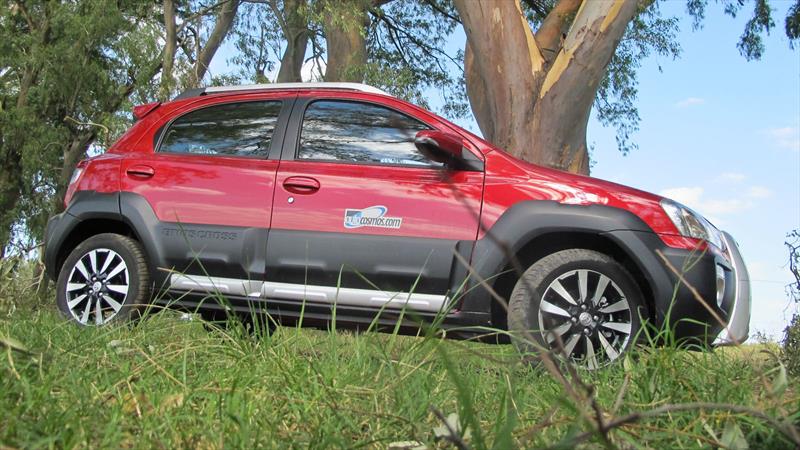 Prueba Toyota Etios Cross