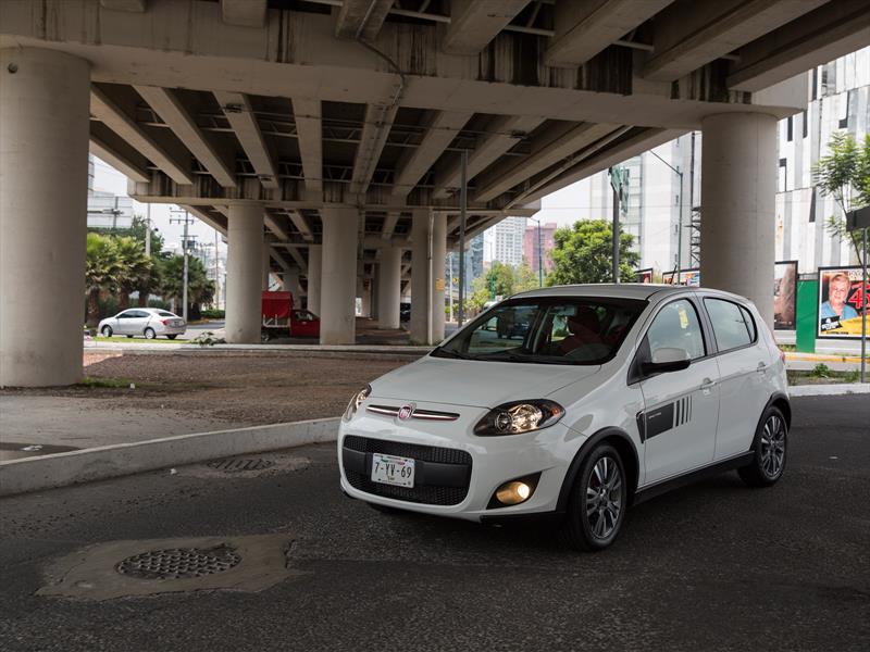 FIAT Palio Sporting 2016