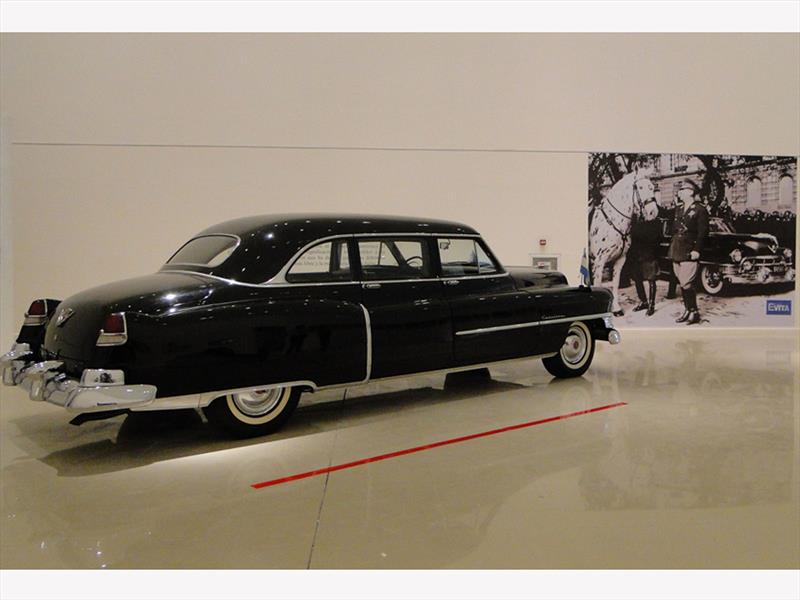 Cadillac Limousine 1951 de Perón y Evita