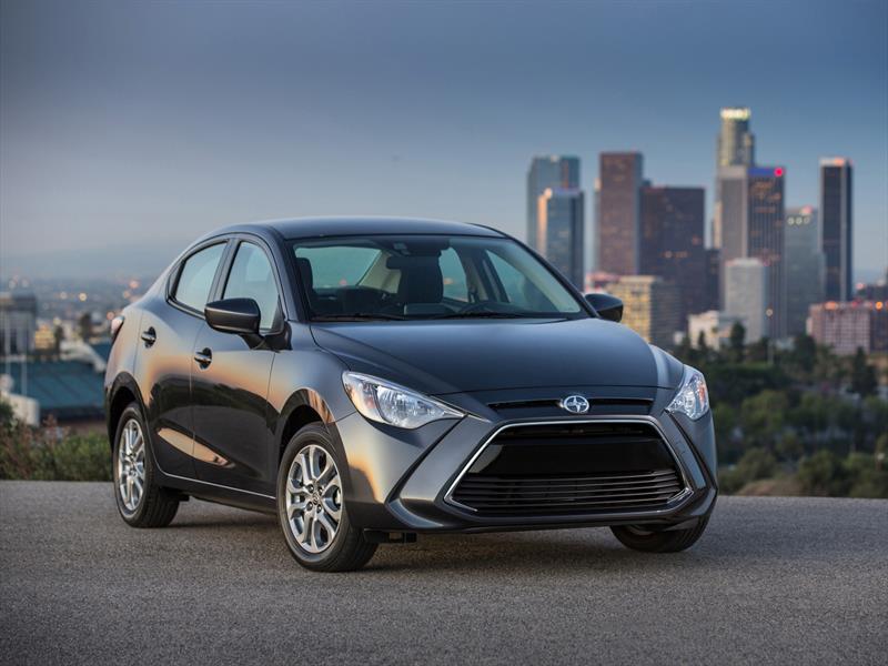 Scion iA 2016