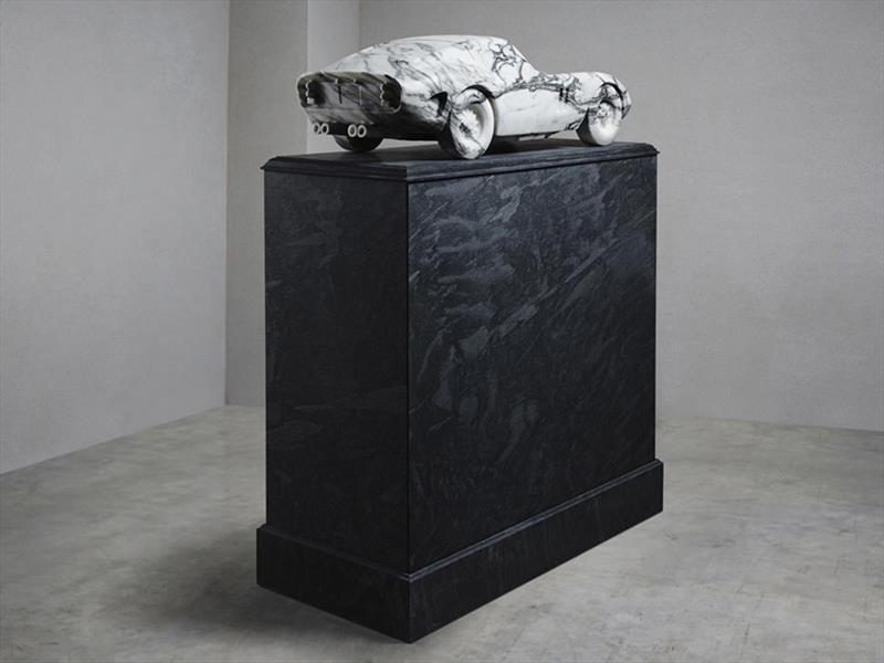 Una Ferrari 250 GTO hecha en mármol