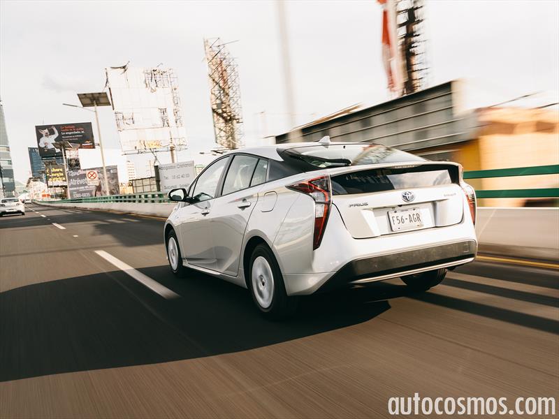 Toyota Prius 2016