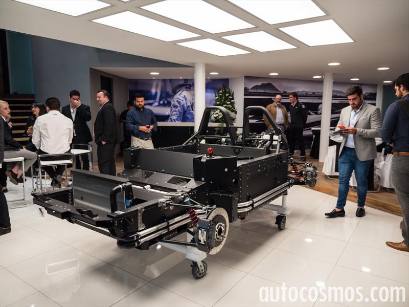 Showroom VUHL Automotive Ciudad de México