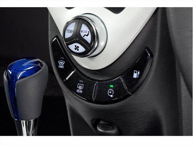 Toyota iQ FT-EV III Concept  Salón de Tokio 2011