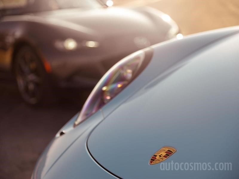 Mazda MX-5 RF vs Porsche 911 Targa 4 GTS