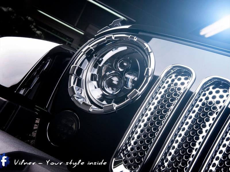 Jeep Wrangler Sahara, off-road de gala