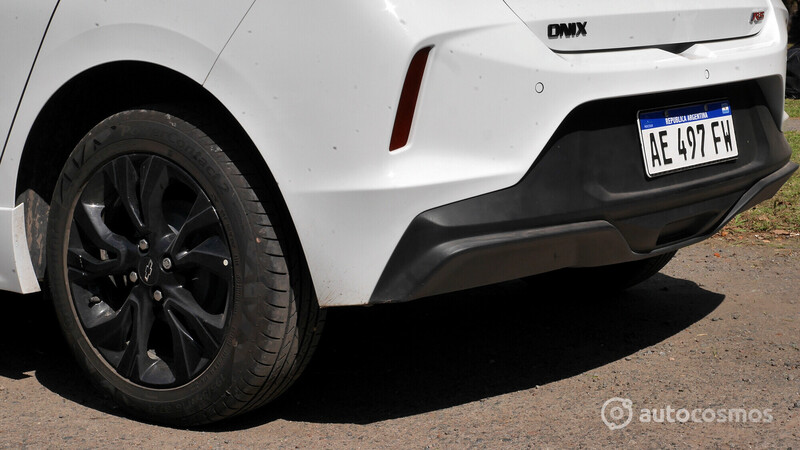Test Chevrolet Onix RS 1.0T manual