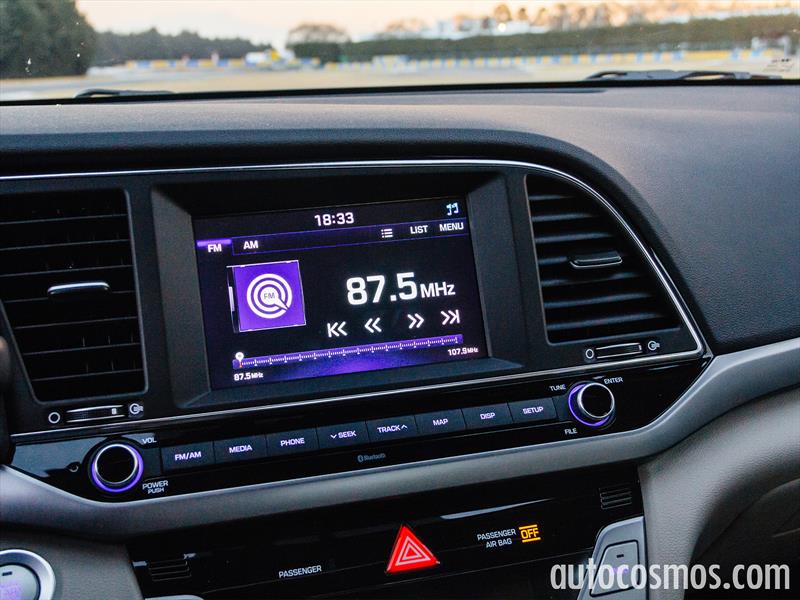 Hyundai Elantra 2017