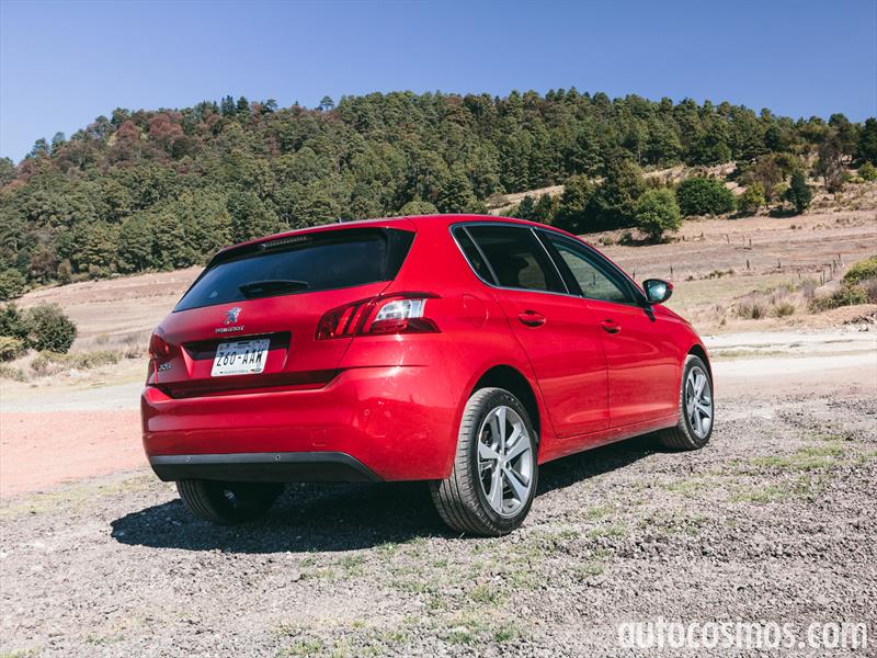 Peugeot 308 2016