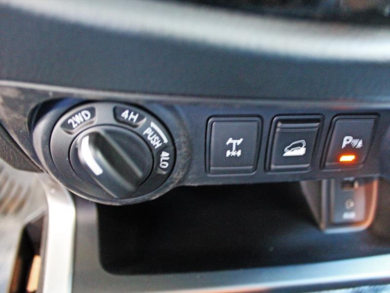 Nissan NP300 Lanzamiento en Chile