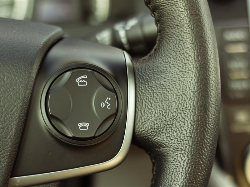 Toyota Camry XLE V6 2012