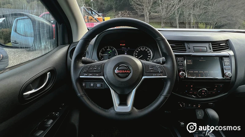 Nissan Navara 2023