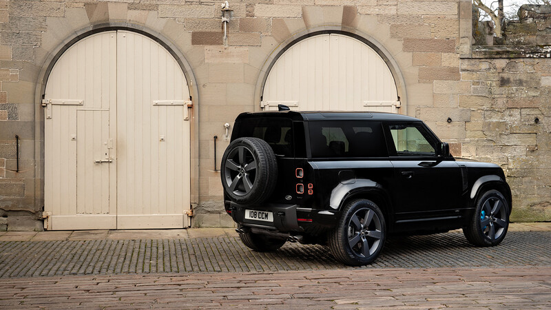 Land Rover Defender V8