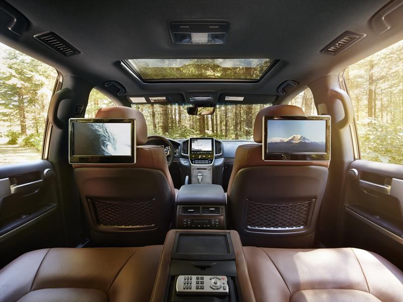 Toyota Land Cruiser 2016