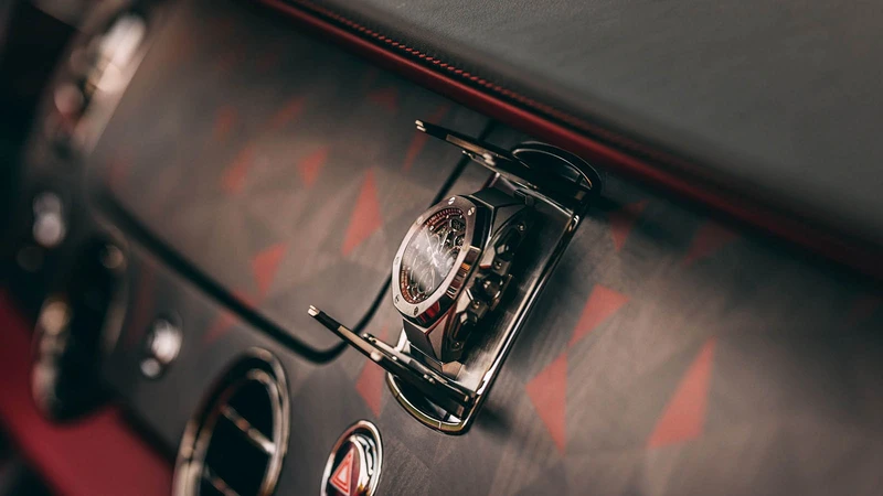 Rolls-Royce La Rose Noire Droptail