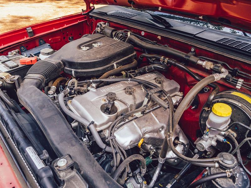 Nissan Frontier LE 4x4 2014